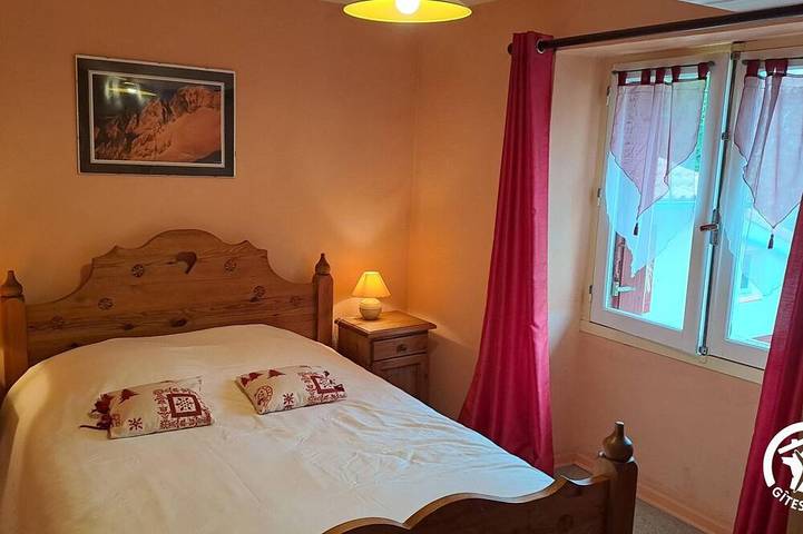 Location de vacances pour 4 personnes, avec jardin à Montredon-Labessonnié - 4