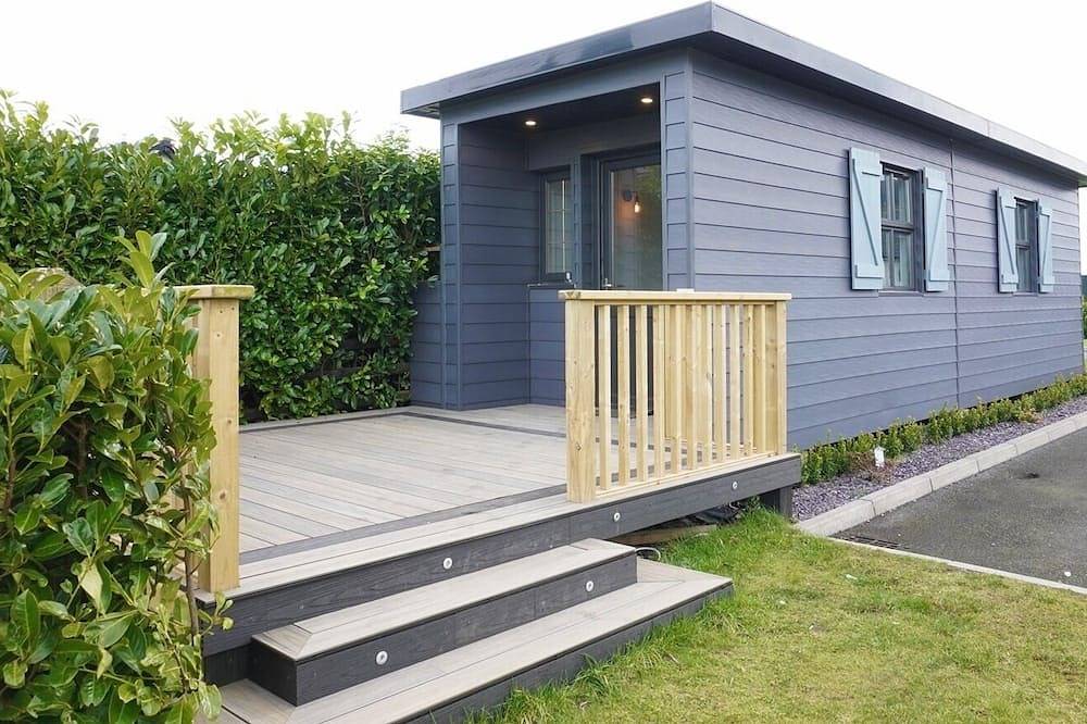 Deluxe Holiday Cabin in Newry, County Armagh