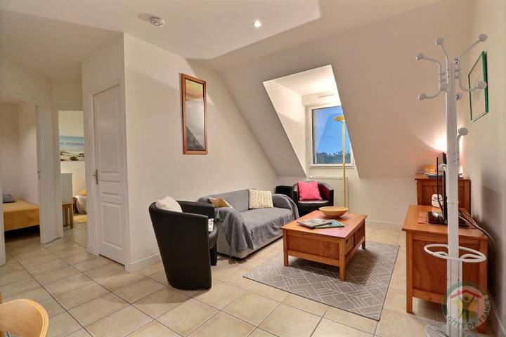 Gîte pour 4 personnes, avec jardin à Saint-Coulomb - 4