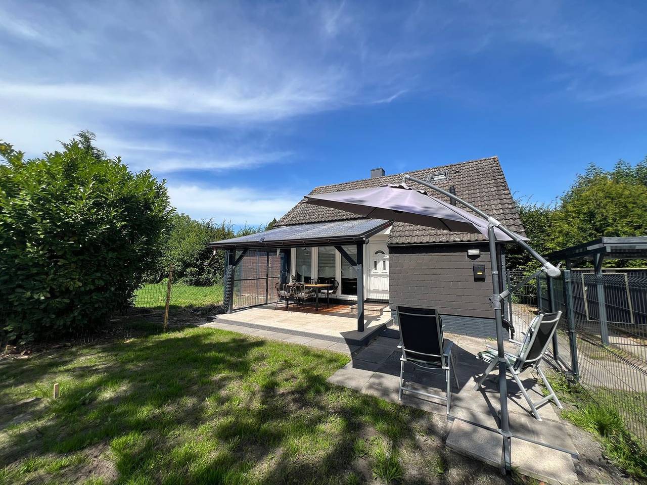 Freistehendes Ferienhaus mit überdachter Terrasse und Garten in Sehestedt in Sehestedt (Jade), Jade