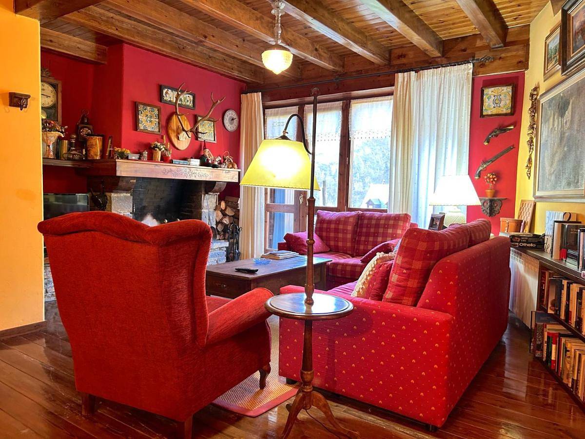 Apartamento entero, Two-Bedroom Apartment with Terrace in Bagergue, Alto Arán