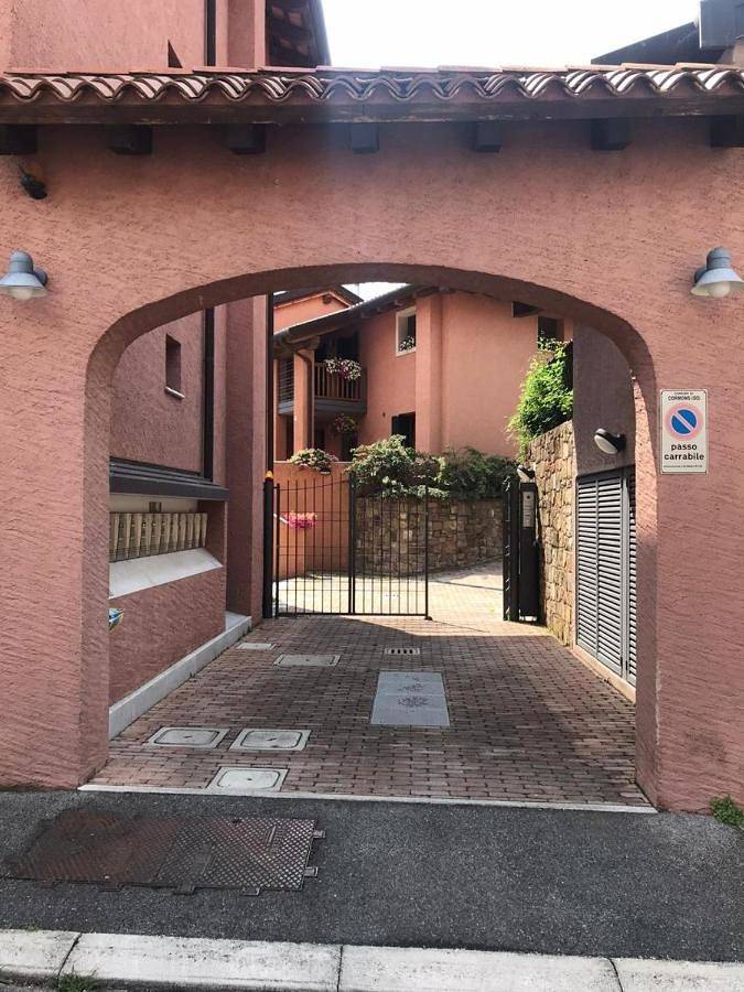 Appartamento per 5 persone, con Balcone e Terrazza nonché Giardino e Panorama a Cormòns