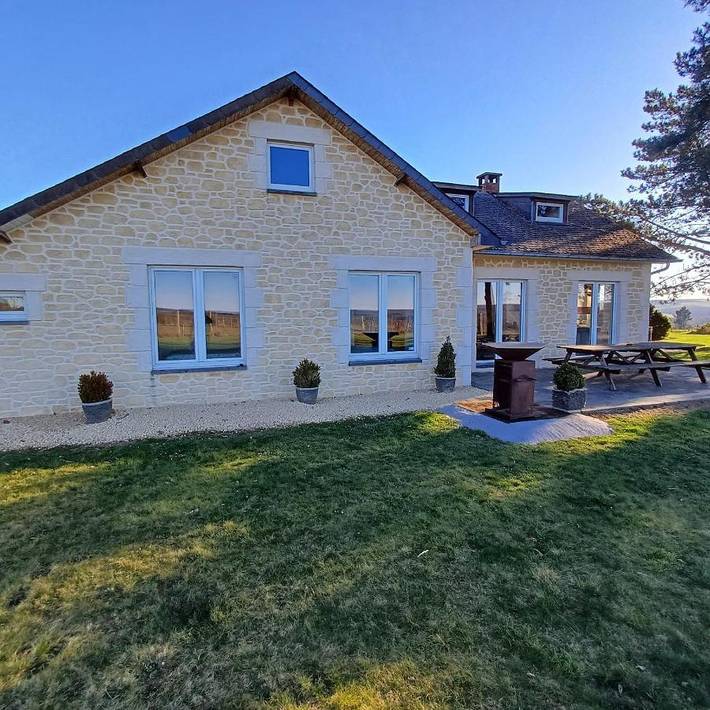 Location de vacances pour 8 personnes, avec vue et jardin, animaux acceptés à Rochefort (Wallonie) - 2