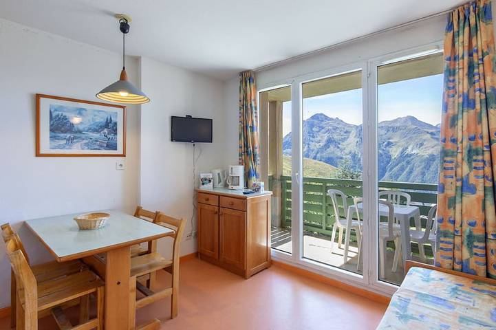 Ganze Wohnung, Studio à 400 mètres des pistes + accès spa à 100m in Peyragudes, Französische Pyrenäen