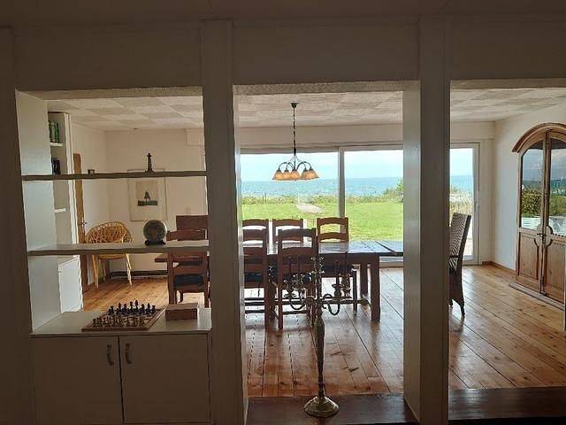 Ostsee Huus: Großzügiges Ferienhaus mit außergewöhnlichem Meerblick und Terrasse in Marienleuchte, Fehmarn