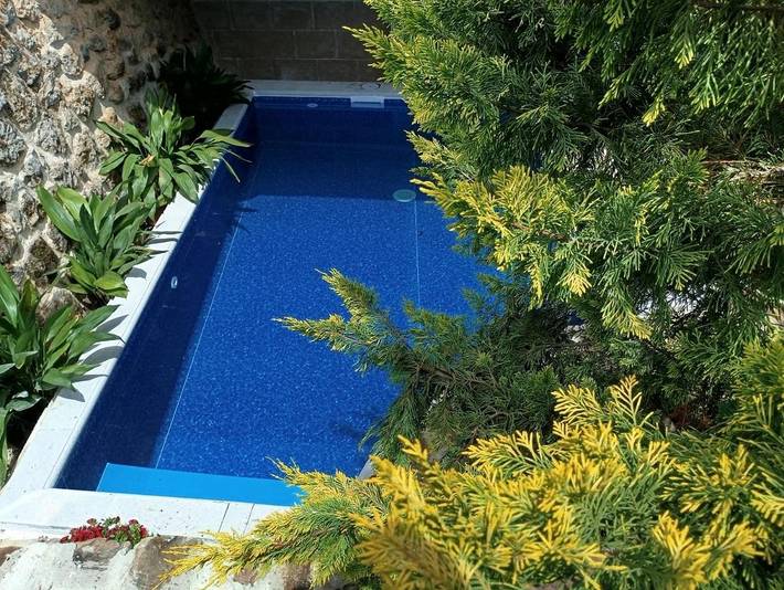 Apartamento de vacaciones para 2 personas, con vistas además de piscina y jardín - 1