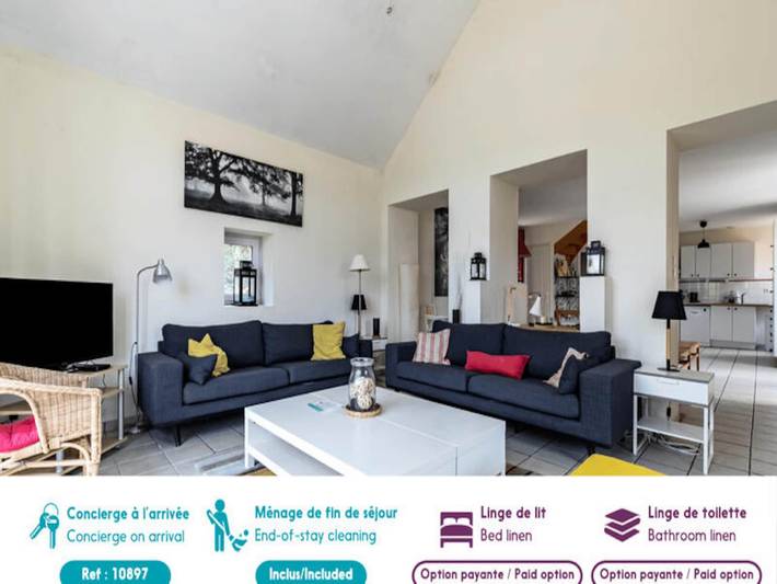 Gîte pour 12 personnes, avec jardin, adapté aux familles à Landevieille - 2