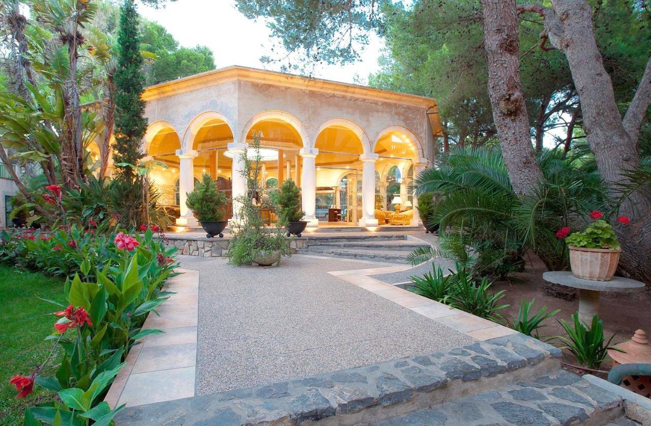Lago Garden Apart-Suites & Spa Hotel in Cala Ratjada, Capdepera