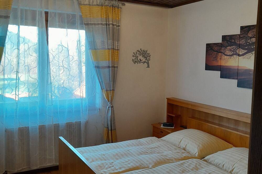 Ganze Wohnung, Haus Wastl Appartement 130m2 (Top Ferienwohnung 3 Bäder, 3 Wc ,4 Fernseher ) in Roßleithen, Kirchdorf an der Krems (Bezirk)