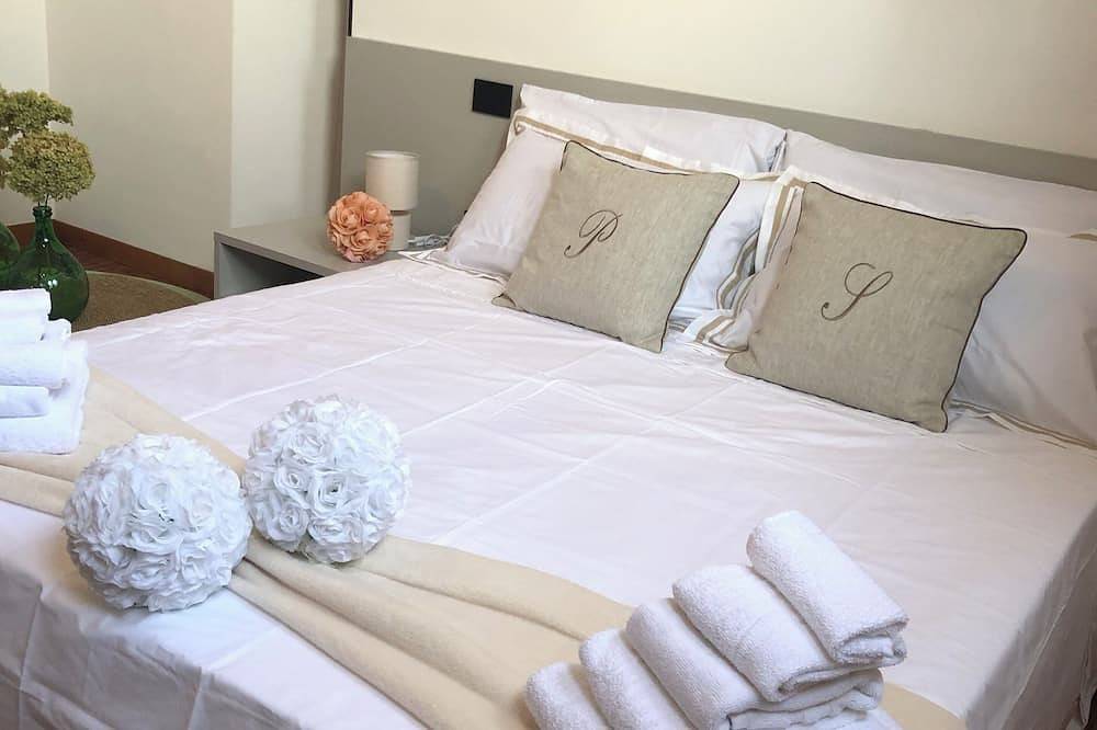 Apartamento entero, Tourist rental complete with the necessary comforts for your stay. in Lonigo, Montañas Berici