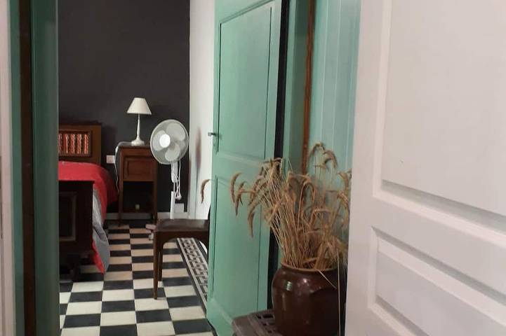 Maison avec jardin au bord de l'Aveyron in Bruniquel, Tarn-et-Garonne