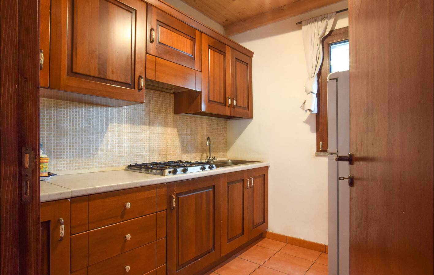 Cozy Apartment with Pool & Parking - 2km Beach in Savoca, Messina Province