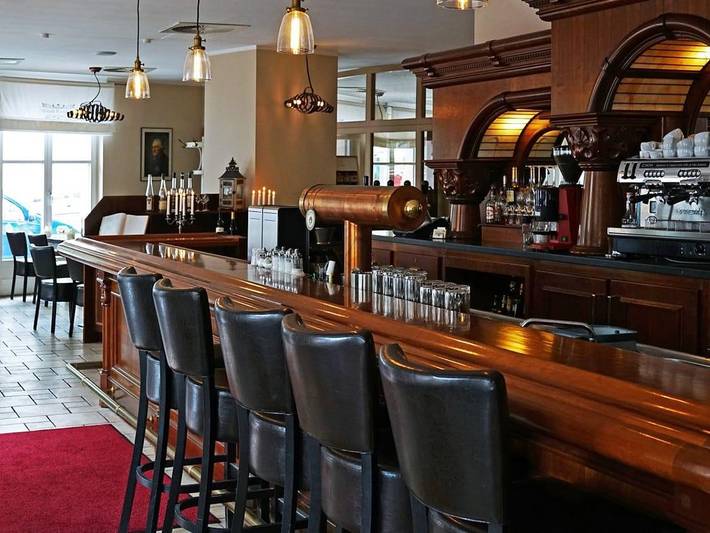 Altstadt Hotel - Doppelzimmer mit Dusche/Wc, inkl. Frühstück in Schloss Sanssouci, Potsdam und Umgebung