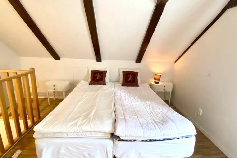 Ganze Wohnung, Cozy apartment in building next to the city wall in Länna (Gotland), Visby