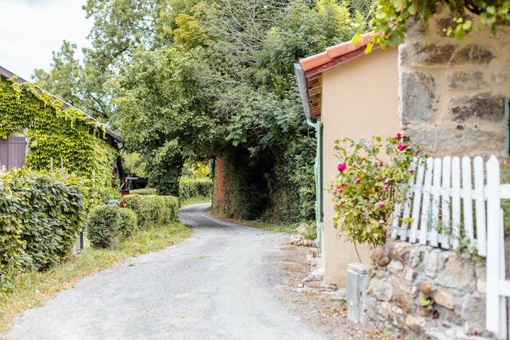 Location de vacances pour 10 personnes, avec jardin et piscine, adapté aux familles à Sanvensa - 4