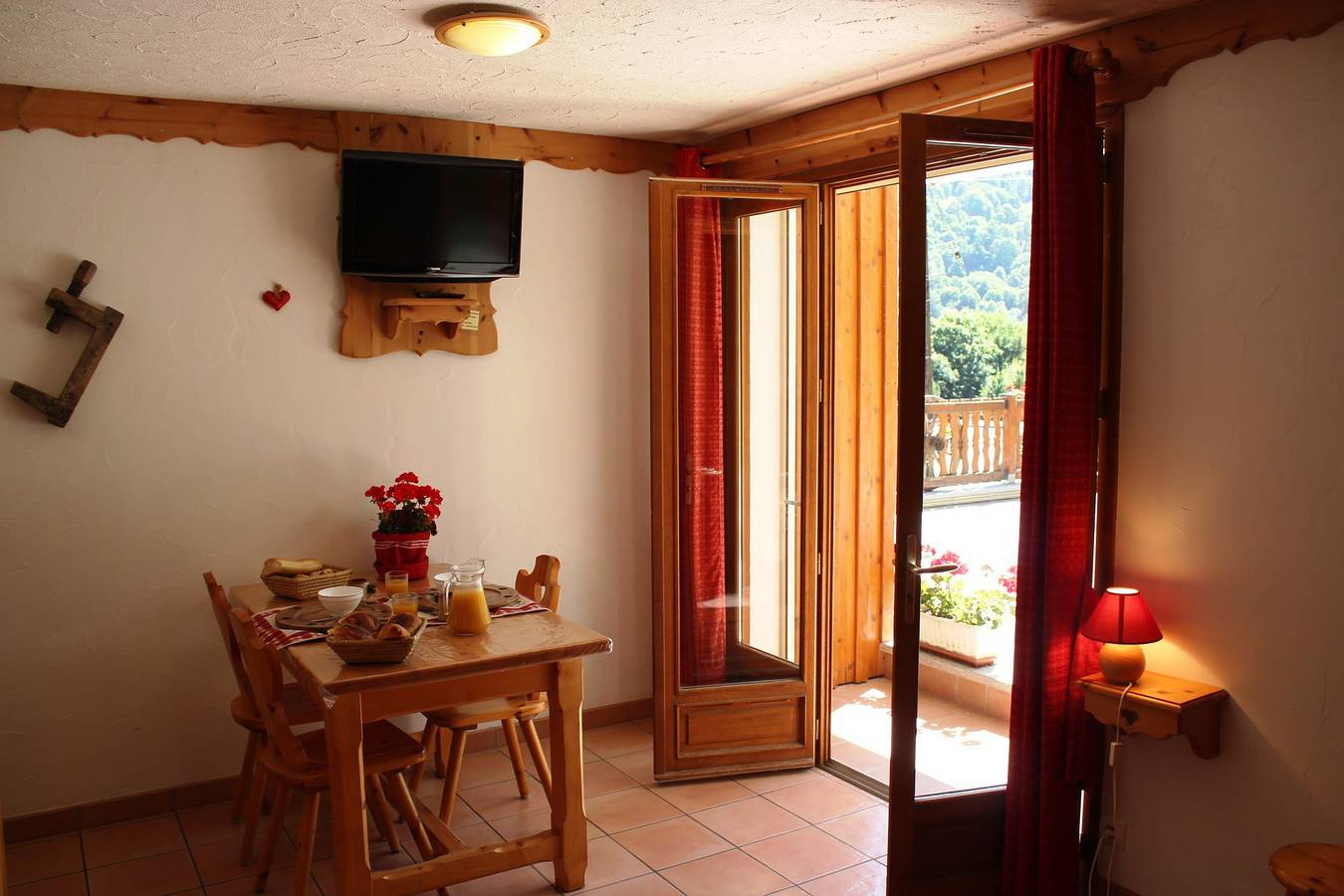 Studio entier, Studio cabine 4 personnes 3* exposé Sud - Myosotis in Valloire, Région de Saint-Jean-de-Maurienne