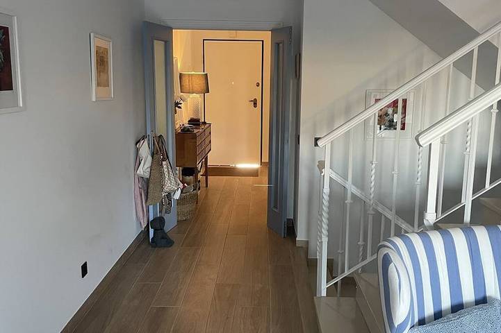 Ferienhaus für 8 Personen, mit Pool und Kinderpool sowie Balkon