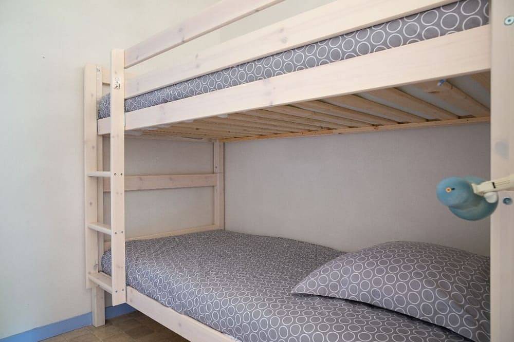 The \"Gîtes de L'Oda\": Class 2 * with heated indoor pool !!! in Le Poiré-sur-Vie, Loire Valley