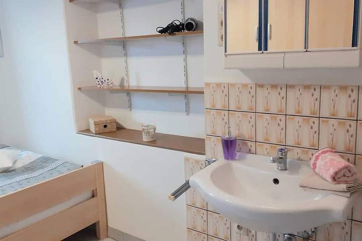 Ferienwohnung für 5 Personen, mit Balkon in Kirchenlamitz - 4