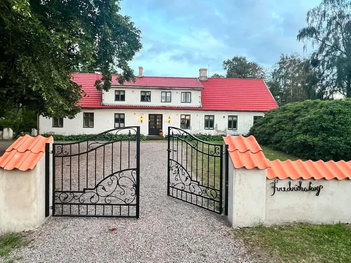 Villa für 9 Personen, mit Balkon und Ausblick - 1