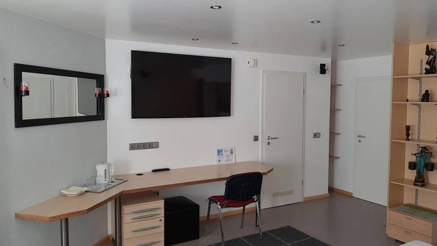 Hotel für 2 Personen, mit Terrasse und Garten in Gundelfingen - 3