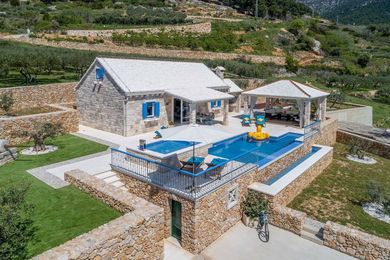 Deluxe Villa Purple Rain with Swimming Pool in Bol Insel Brac, Bol