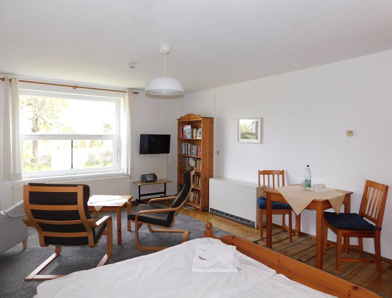 Ganze Wohnung, Ferienwohnung "Meeresrauschen" - Einraumapparment ca. 40 m² für 2 Personen in Ahrenshoop, Fischland
