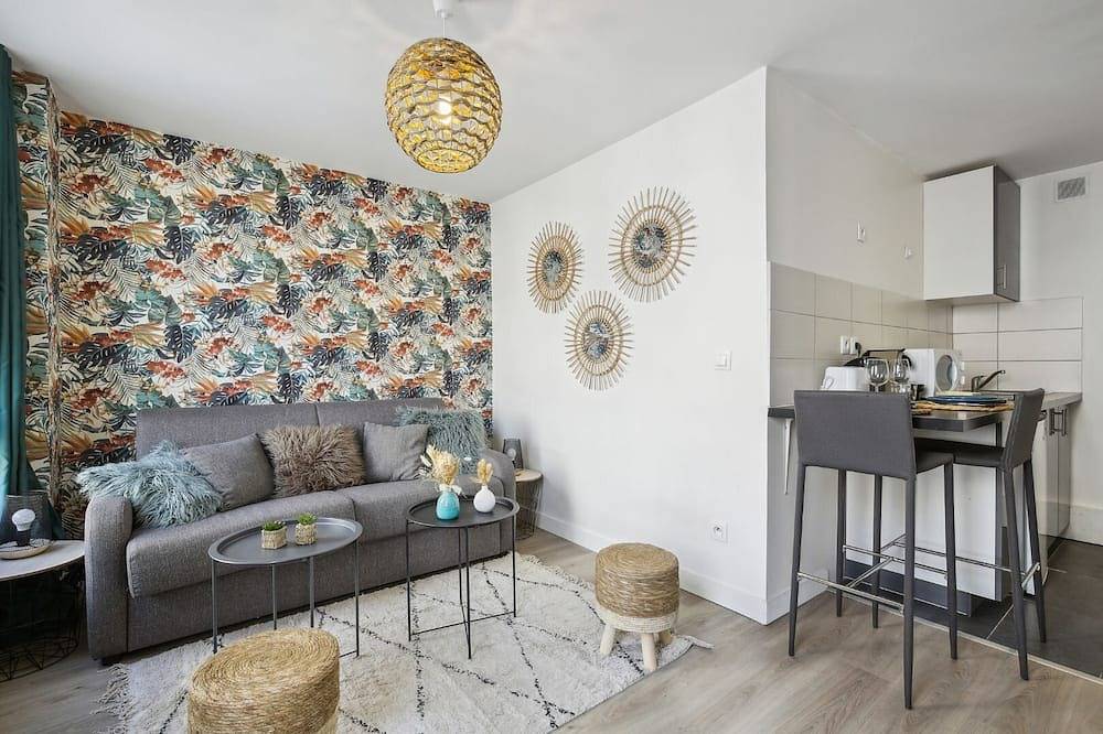 Entire apartment, Tbs 144 - Cosy cocoon in Asnières-sur-Seine in Asnières-sur-Seine, Hauts-de-Seine