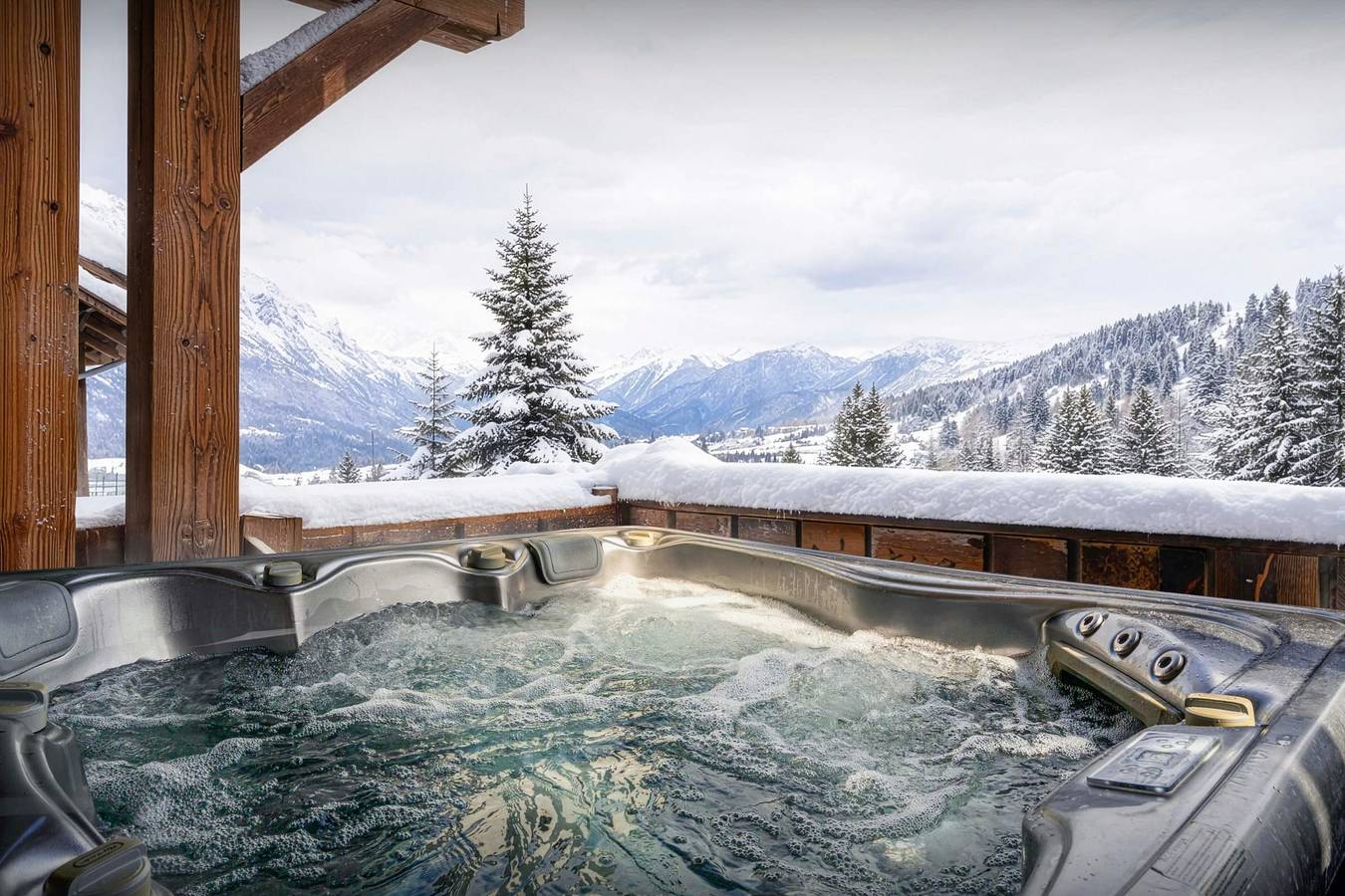Chalet für 12 Personen mit Balkon in Cordon, Pays du Mont-Blanc