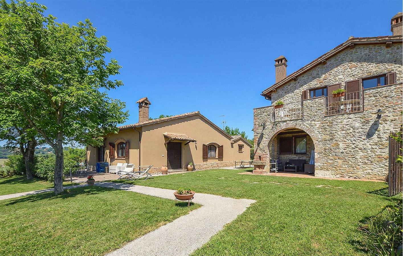 Appartement confortable avec piscine, Wi-Fi et parking près de Casteltodino in Acquasparta, Province de Pérouse