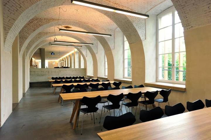 Basel Youth Hostel in Basel, Region Basel RDK