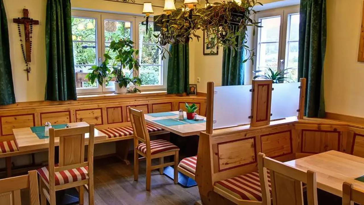 Hotel für 3 Personen in Thalgau in Thalgau, Bezirk Salzburg-Umgebung
