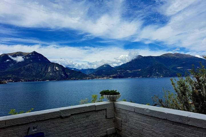 Villa pour 8 personnes, avec Terrasse et Jardin à Commune de Varenna