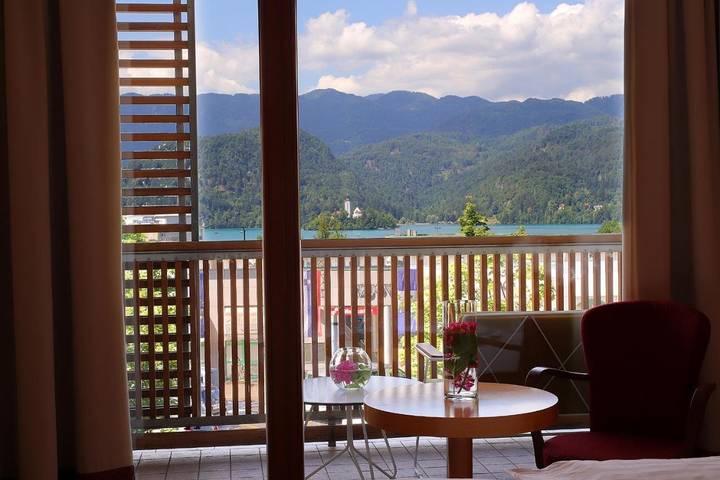 Hotel dla 2 osób, z basen i sauna oraz balkon i jacuzzi w Bled