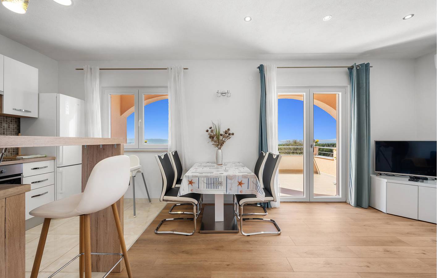 Ganze Ferienwohnung, Ferienwohnung für 5 Personen mit Garten in Skradin, Šibenik-Knin