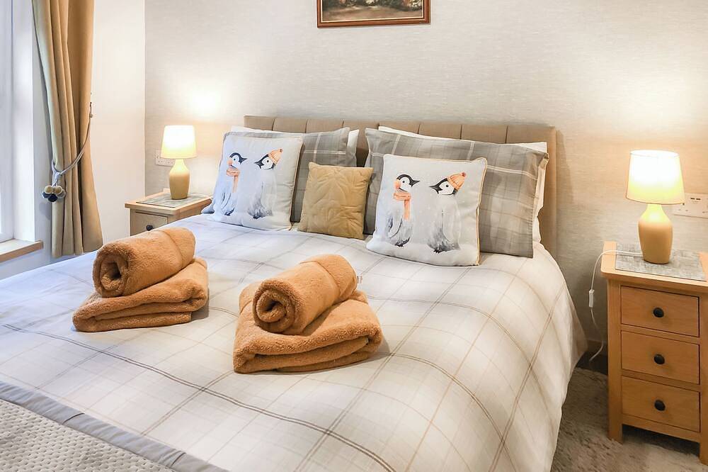 2 bedroom accommodation in Pilling, near Preston in Lancashire