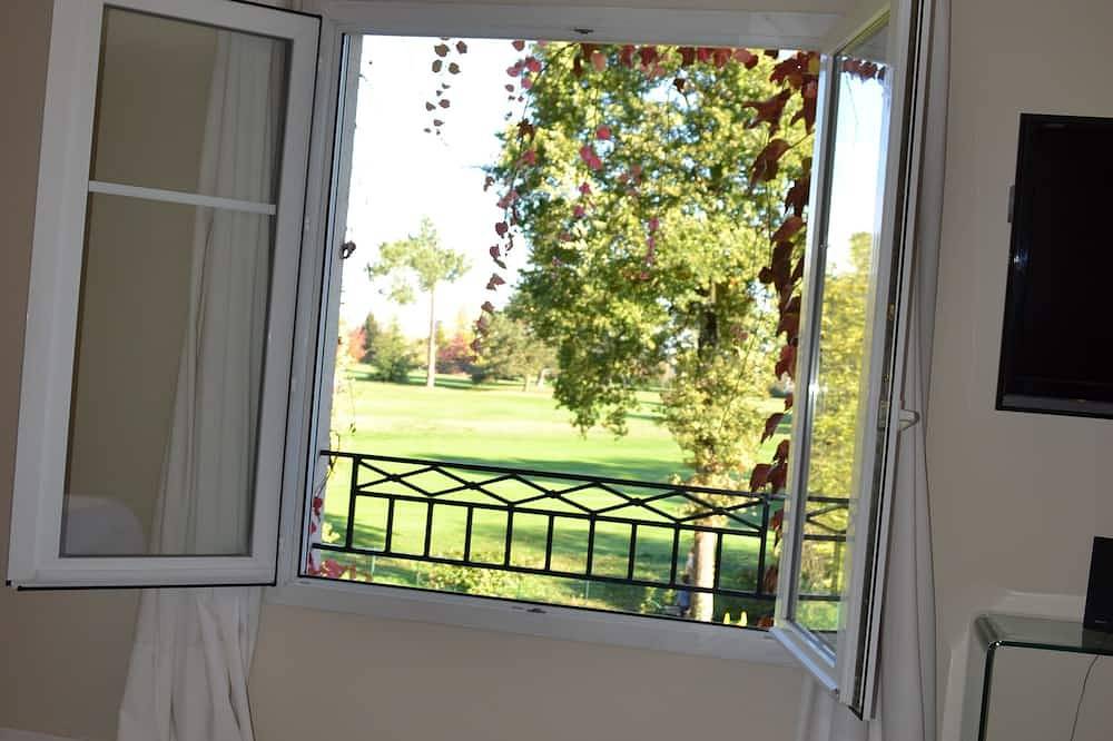 Grande Maison Golf Bordelais avec piscine in Caudéran (Bordeaux), Bordeaux