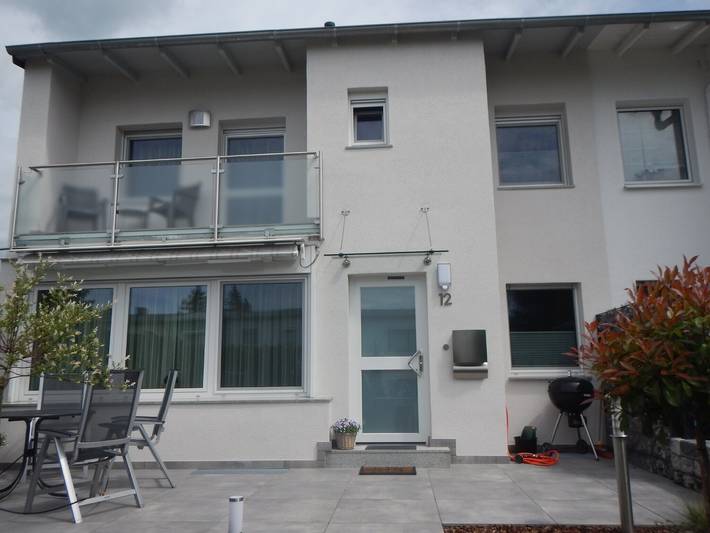 Ferienhaus für 5 Personen, mit Balkon und Garten