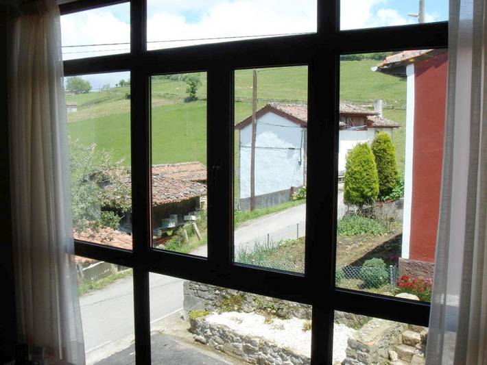 Casa rural para 2 personas, con jardín y vistas, Se admiten mascotas en Parque Nacional de Los Picos de Europa - 4