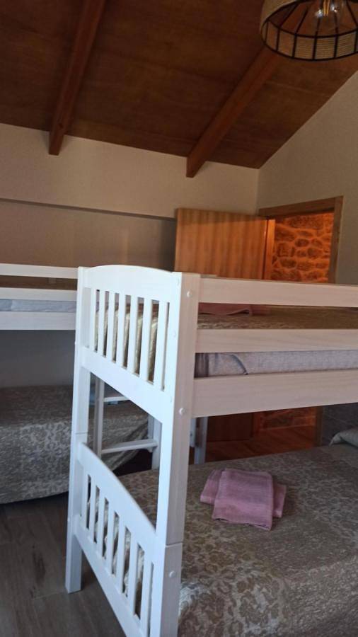 Casa de vacaciones para 16 personas, con piscina además de vistas y jardín en Provincia de Pontevedra - 4