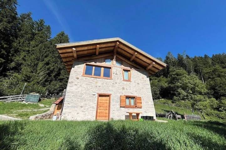 Chalet per 8 persone in Alpi dell'Adamello e della Presanella