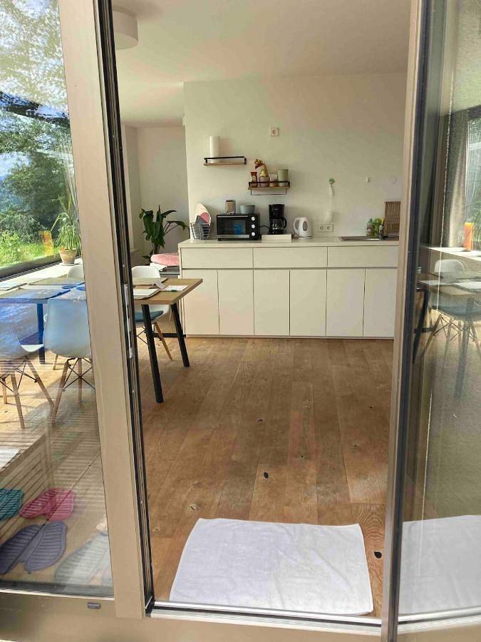 Ferienwohnung für 4 Personen, mit Balkon und Terrasse sowie Garten und Seeblick am Attersee - 3