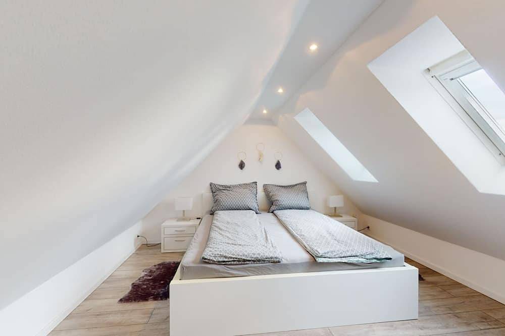 Ganze Wohnung, Urgemütliche Maisonnette Wohnung nähe Teutoburger Wald in Senne, Bielefeld