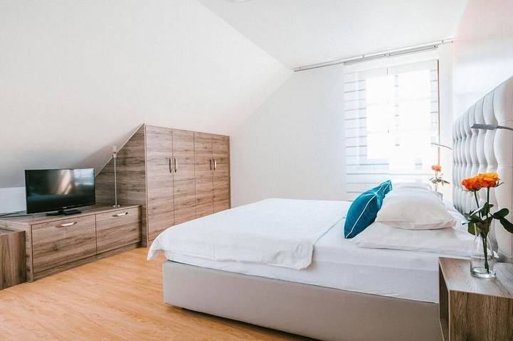 Hotel Garni Vierbettzimmer Du/Wc - Hotel-Johannes-Zeche Tauber in Illmitz, Neusiedlersee-Hügelland