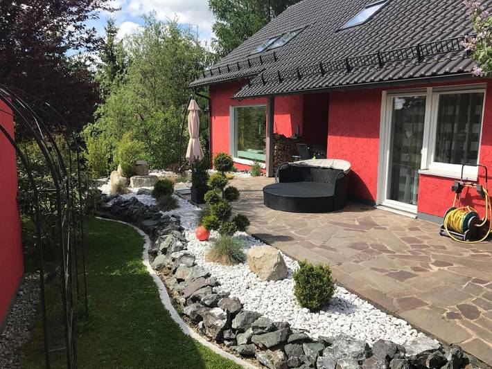 Ferienwohnung für 4 Personen, mit Garten und Pool in Schauenstein