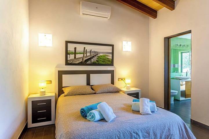 Finca für 6 Personen, mit Garten und Whirlpool in Lloret de Vistalegre - 4
