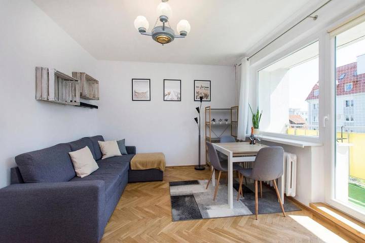 Apartament wakacyjny dla 4 osób, z balkon i widok w Brzeźno (Gdańsk)