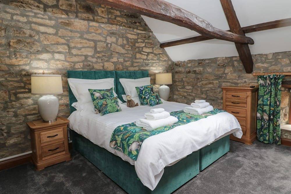 Granary Cottage, family friendly, with open fire in Bellingham in Bellingham (UK), Kielder Forest Park