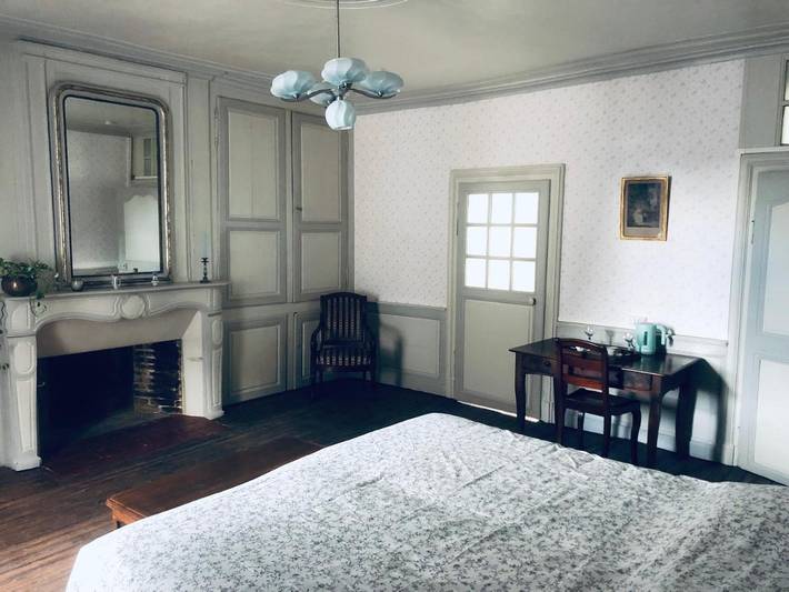 Location de vacances pour 2 personnes, avec jardin ainsi que vue et terrasse, animaux acceptés à Saint-Benoît-du-Sault - 2