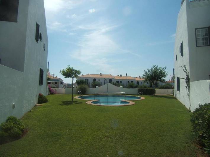 Ferienhaus für 7 Personen, mit Pool und Terrasse - 1